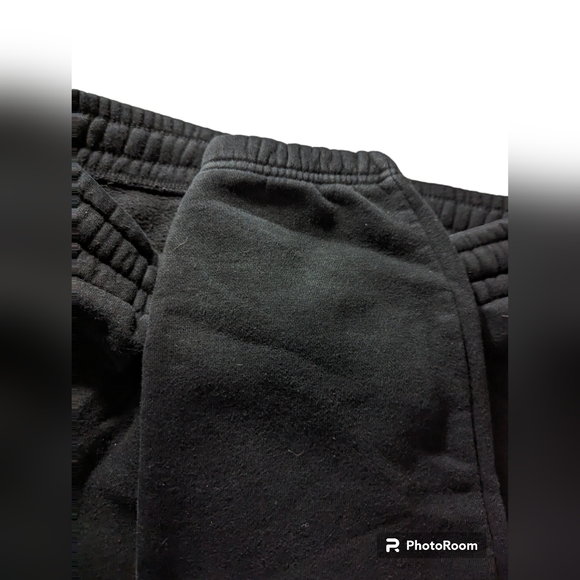 ☮️Mens medium sweat pants☮️ - Picture 2 of 3